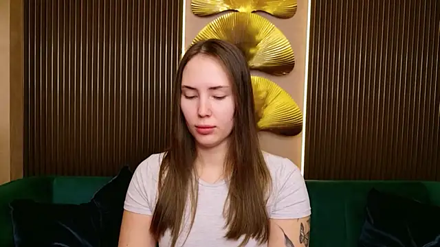 Arielle Vade online show from March 2026 05:30:01 AM