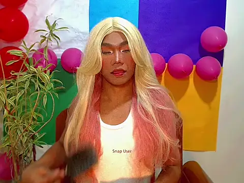 Snapshot of shopiaxox1 chatting on February 2026 04:35:01 AM shopiaxox1 online show from February 2026 04:35:01 AM