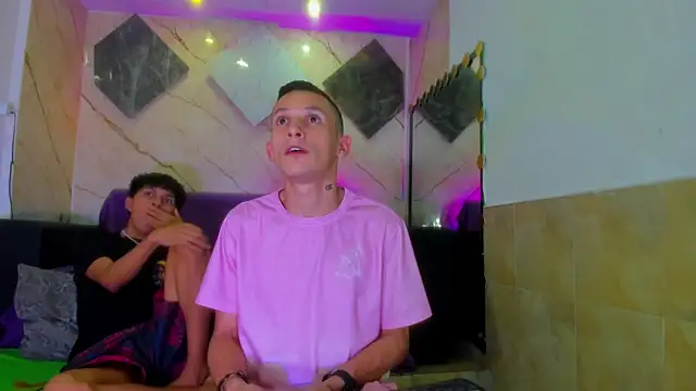 Isaak 26 online show from February 2026 08:09:02 PM