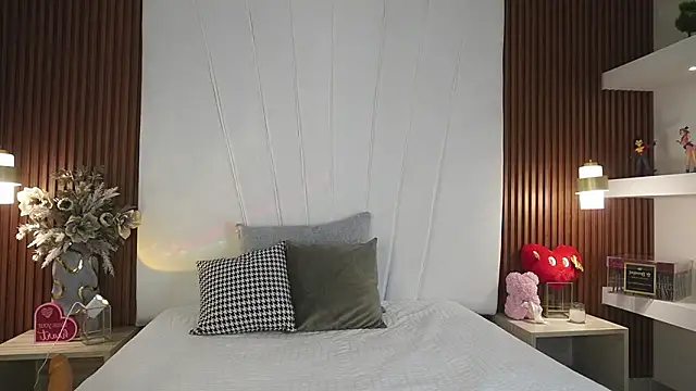 Snapshot of ZoeFantasyx chatting on February 2026 07:20:02 PM ZoeFantasyx online show from February 2026 07:20:02 PM