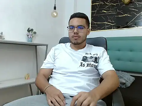 Trevor Ash online show from February 2026 03:24:02 AM