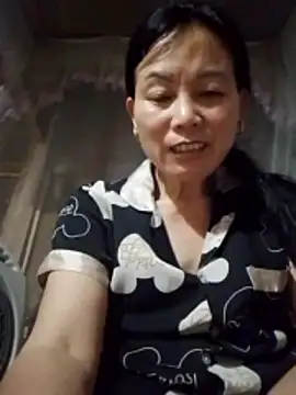 Snapshot of Kiss_love2 chatting on June 2026 09:40:01 PM Kiss love2 online show from June 2026 09:40:01 PM