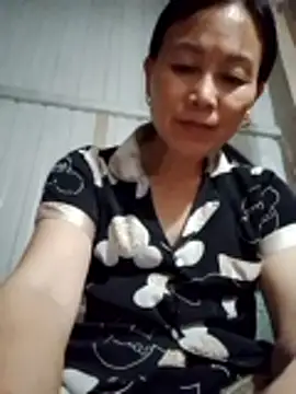 Snapshot of Kiss_love2 chatting on June 2026 01:33:01 PM Kiss love2 online show from June 2026 01:33:01 PM