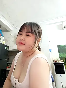 Kee-kimlee online show from April 2026 02:00:02 PM