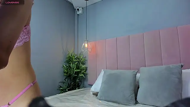 ChloeStars  online show from April 2026 09:15:02 PM