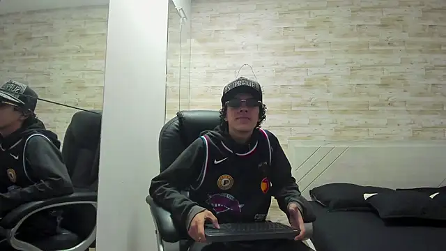 Snapshot of Jordi_Cooper chatting on February 2026 07:46:01 PM Jordi Cooper online show from February 2026 07:46:01 PM