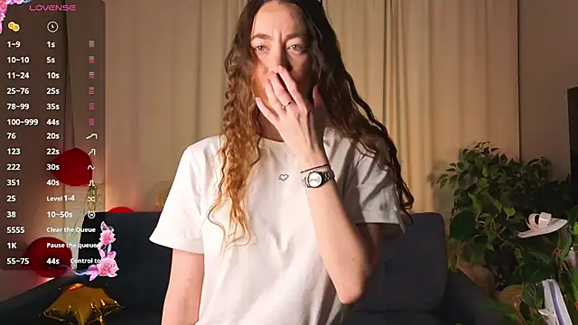 BuenaKaawa online show from February 2026 01:02:02 AM