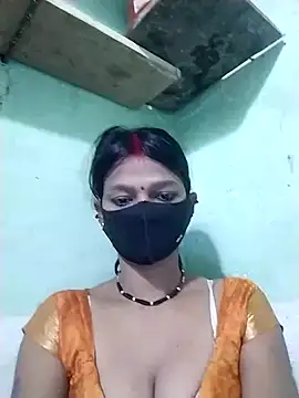 Miss  soniya111 online show from February 2026 06:30:01 PM