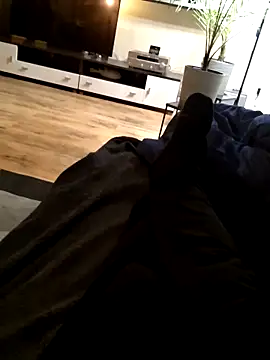 Demik71 online show from February 2026 07:19:02 PM