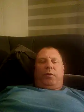 Snapshot of Demik71 chatting on March 2026 11:43:01 PM Demik71 online show from March 2026 11:43:01 PM