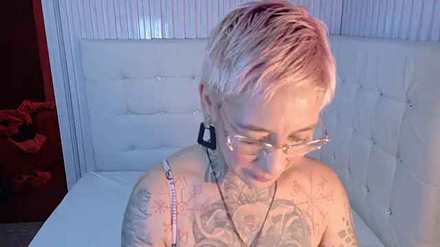 Everlyn sexx online show from March 2026 03:36:02 PM