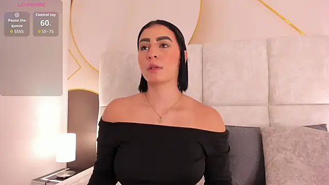 caroo giraldo   online show from March 2026 11:32:01 AM