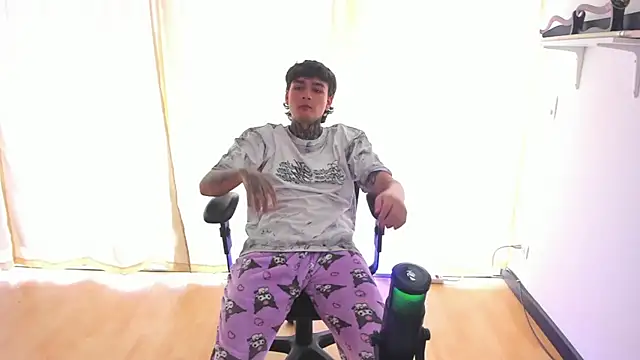 Snapshot of Your_Tao chatting on February 2026 05:50:02 PM Your Tao online show from February 2026 05:50:02 PM