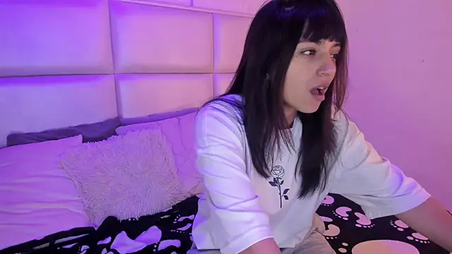 Xara u online show from April 2026 07:47:02 PM