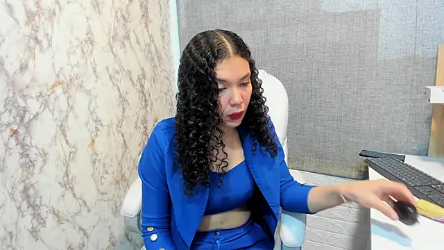 candice johnss online show from February 2026 12:44:02 PM