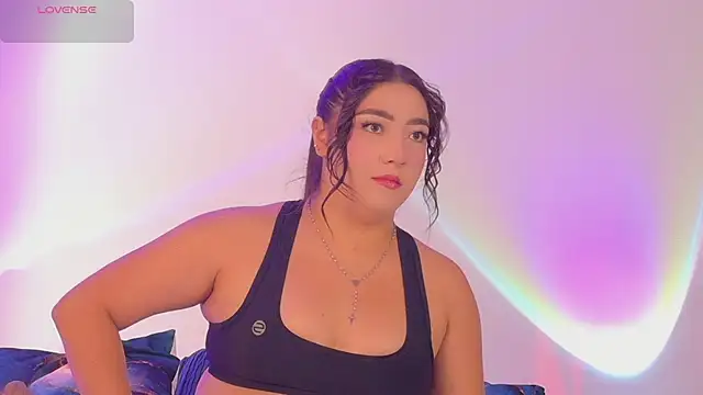 Snapshot of Hannah-Prada chatting on June 2026 11:14:01 AM Hannah-Prada online show from June 2026 11:14:01 AM