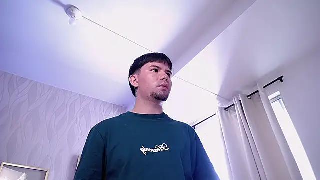 Snapshot of KaiStein chatting on February 2026 06:25:02 PM KaiStein online show from February 2026 06:25:02 PM