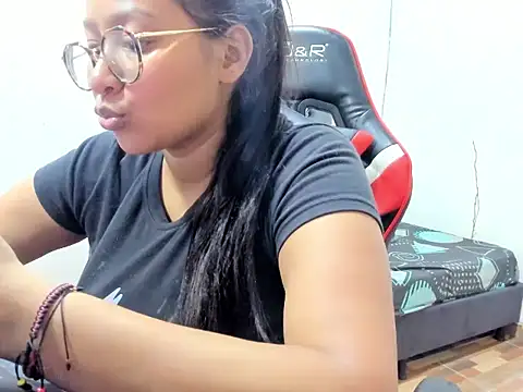 Snapshot of QueenNyxx chatting on March 2026 02:55:02 PM QueenNyxx online show from March 2026 02:55:02 PM