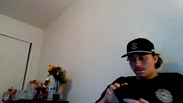 Tallhungandcloudy online show from February 2026 07:42:02 PM