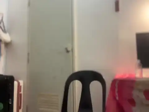 Snapshot of Ur_ts_morenaxx chatting on May 2026 03:40:01 PM Ur ts morenaxx online show from May 2026 03:40:01 PM