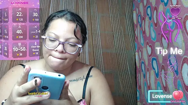 Snapshot of vanuslovelatina chatting on March 2026 11:15:01 PM vanuslovelatina online show from March 2026 11:15:01 PM