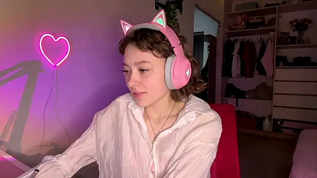 SlunkRear online show from February 2026 10:11:02 PM