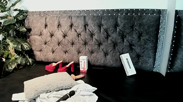 zahra zaid online show from March 2026 11:20:02 PM