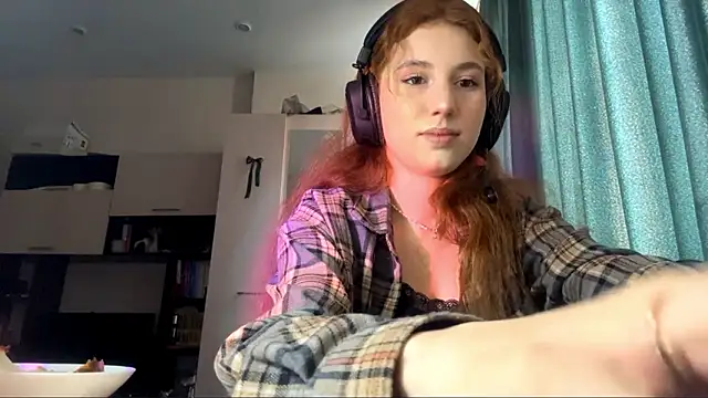 AliceCarrol online show from February 2026 11:55:01 AM