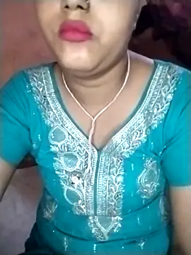 Nency Love143 online show from May 2026 05:29:02 PM
