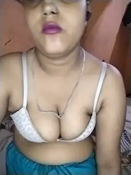 Nency Love143 online show from May 2026 06:26:02 PM
