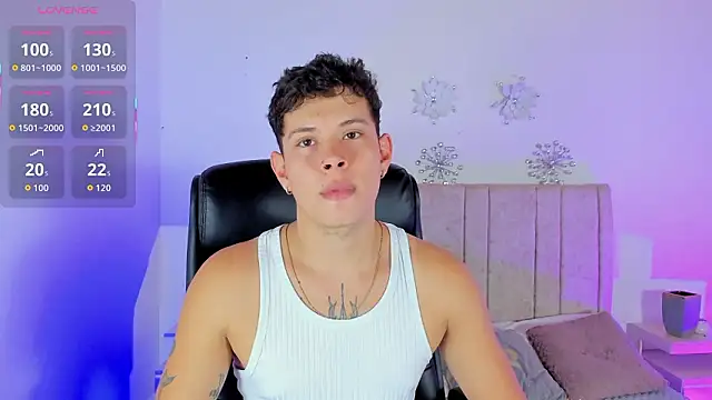 Snapshot of Daniel_Evans1 chatting on February 2026 09:55:02 PM Daniel Evans1 online show from February 2026 09:55:02 PM