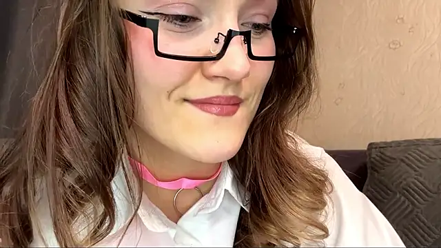 Snapshot of BunnyFleur chatting on February 2026 05:10:02 PM BunnyFleur online show from February 2026 05:10:02 PM