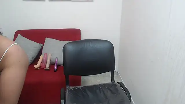 Snapshot of melodyprettykitty chatting on March 2026 01:40:02 PM melodyprettykitty online show from March 2026 01:40:02 PM