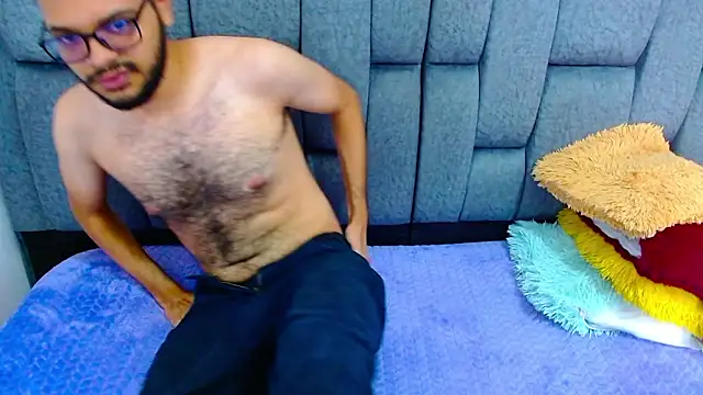 Snapshot of J_black_ chatting on March 2026 10:37:02 PM J black online show from March 2026 10:37:02 PM