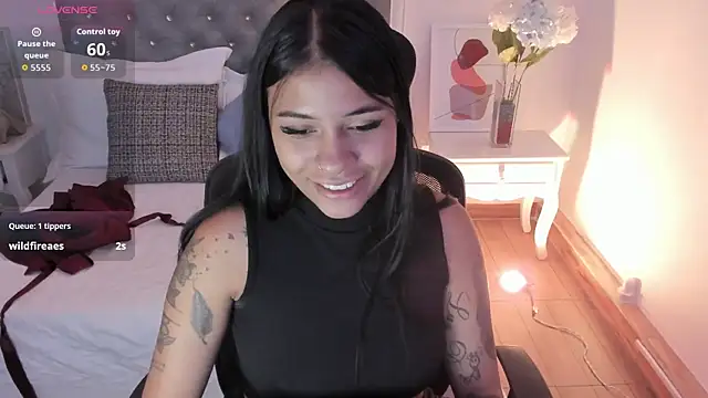 Aisha Haddad online show from February 2026 02:05:02 PM