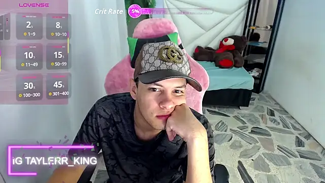 Top and bottom online show from June 2026 04:10:02 AM