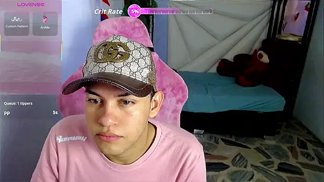 Top and bottom online show from June 2026 08:33:02 PM