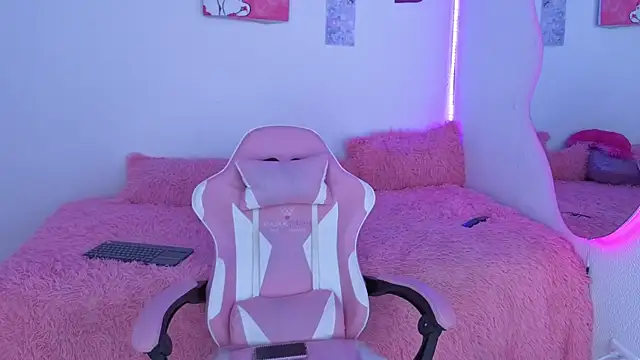 Snapshot of hime_ko1 chatting on February 2026 02:25:02 PM hime ko1 online show from February 2026 02:25:02 PM