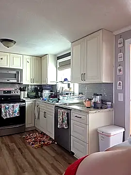 NikkiB653466 online show from February 2026 03:51:01 PM