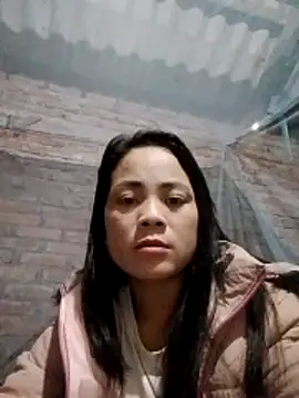 Snapshot of molly-xx chatting on February 2026 12:39:02 AM molly-xx online show from February 2026 12:39:02 AM