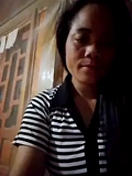 Snapshot of molly-xx chatting on June 2026 07:27:01 PM molly-xx online show from June 2026 07:27:01 PM