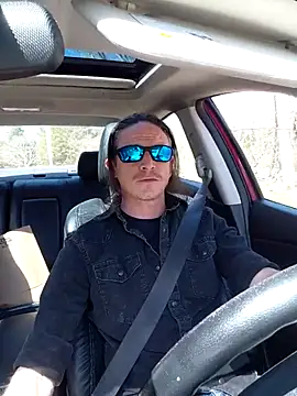 Snapshot of ShadowLove85 chatting on April 2026 06:13:02 PM ShadowLove85 online show from April 2026 06:13:02 PM