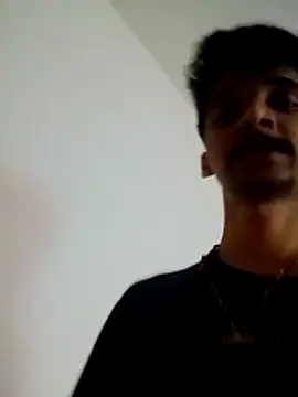 Snapshot of kalliJ chatting on February 2026 05:03:02 AM kalliJ online show from February 2026 05:03:02 AM