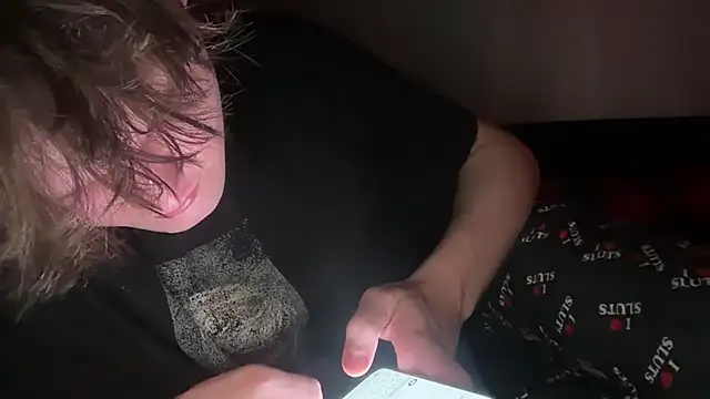 Snapshot of maxxboyyy chatting on February 2026 05:40:02 AM maxxboyyy online show from February 2026 05:40:02 AM