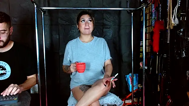 Master kratos and Megan online show from April 2026 02:14:01 PM