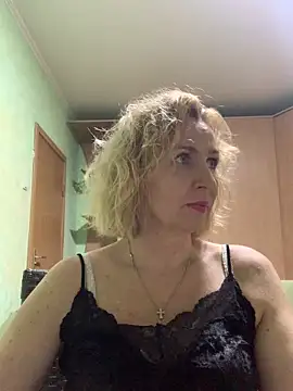 Snapshot of VeltaMur975 chatting on March 2026 07:42:01 PM VeltaMur975 online show from March 2026 07:42:01 PM