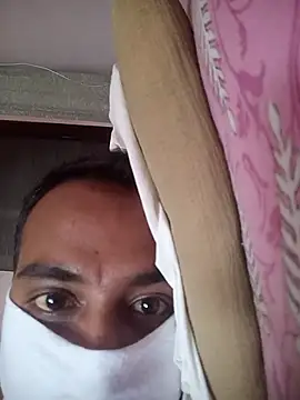 kuldeep12341 online show from June 2026 06:40:02 AM
