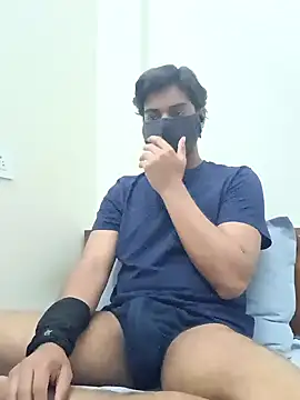 notanerd22 online show from April 2026 07:40:02 PM