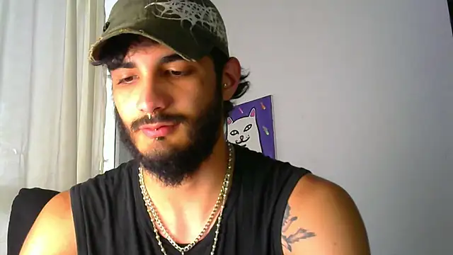 LovexJuxn8 online show from February 2026 07:20:02 PM