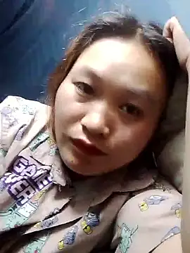 Snapshot of bany-lee chatting on May 2026 02:00:01 PM bany-lee online show from May 2026 02:00:01 PM